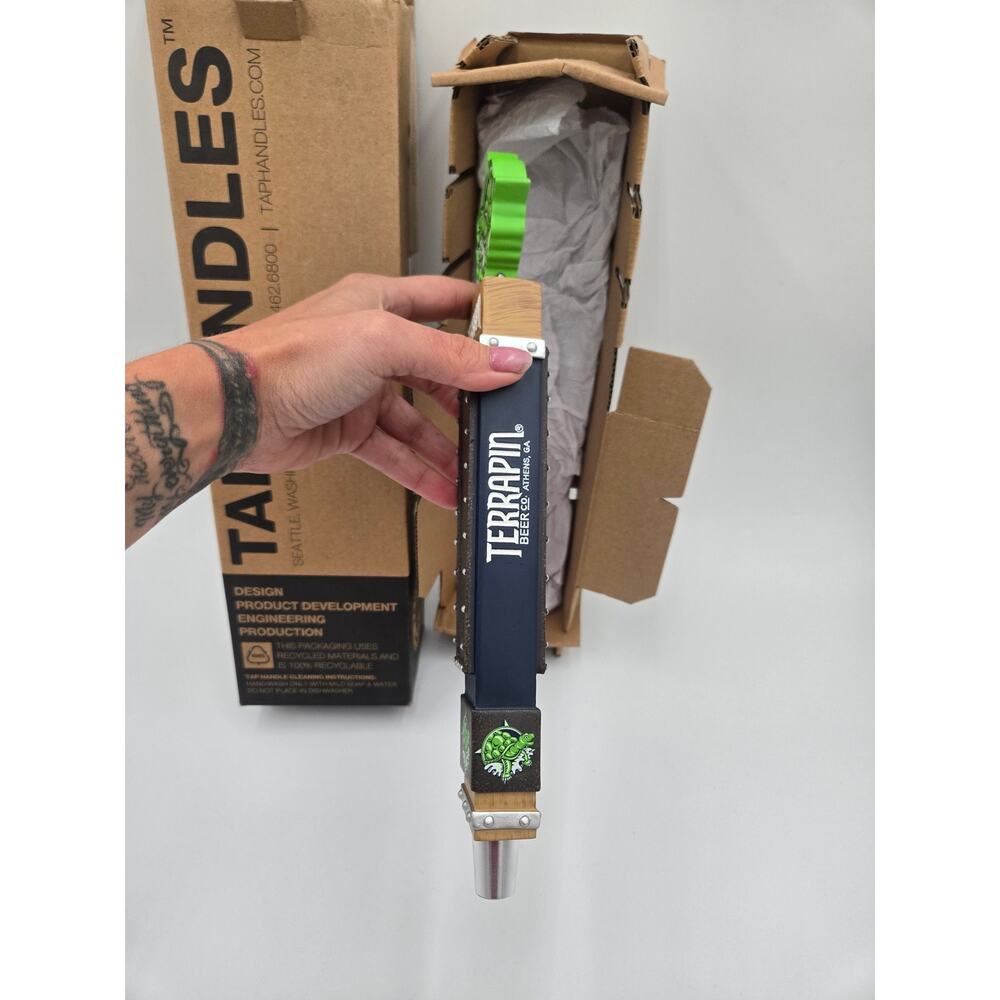 Terrapin Beer Company Turtle Tap Handle NOS Bar Tap Original Box - Picture 4 of 5